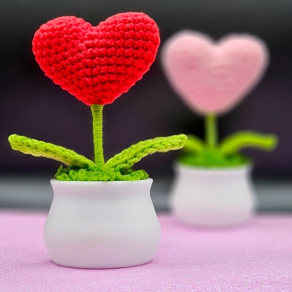 2 Crochet Potted Plant Desk Decoration Pink & Red Heart Valentines Day gift